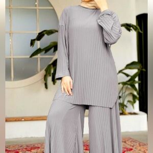 Pleated Paleo Pant/Shirt Set